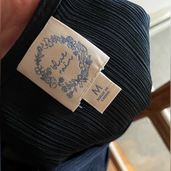 Francesca’s Midnight Blue Metallic Wrap Dress Medium - Picture 3 of 4